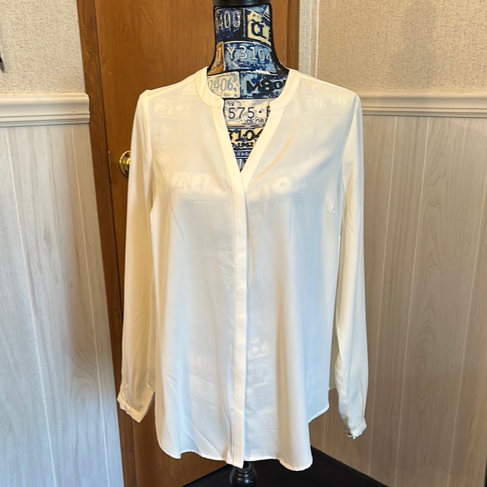 Torrid Elegant Cream Women's Top